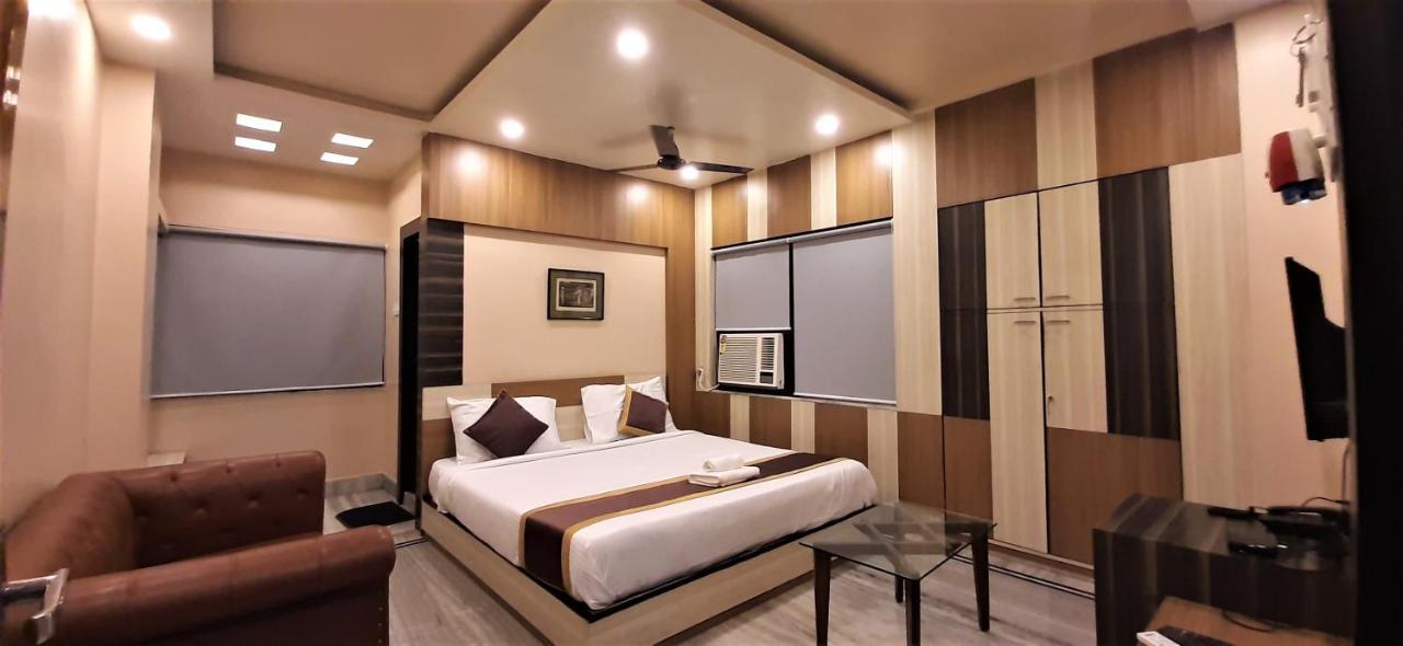 Dora House Hotell Calcutta Exteriör bild