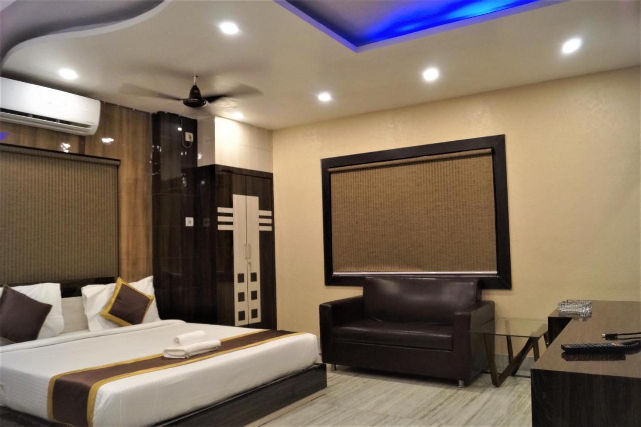Dora House Hotell Calcutta Exteriör bild